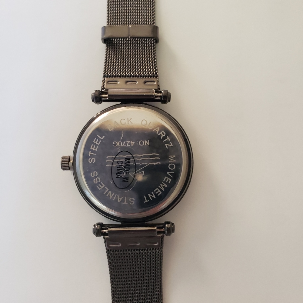 Watch - Picture 6 of 8